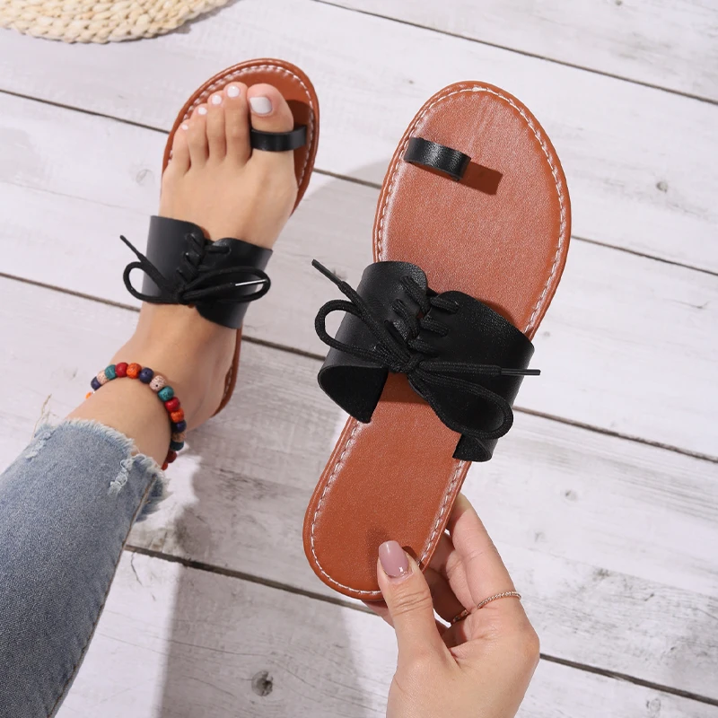 Шлепанцы женские в римском стиле, повседневные сандалии на платформе, плоская подошва, открытый носок, сланцы, для прогулок, лето 2023
Шлепанцы женские в римском стиле, повседневные сандалии на платформе, плоская подошва, открытый носок, сланцы, для прогулок, лето 2023