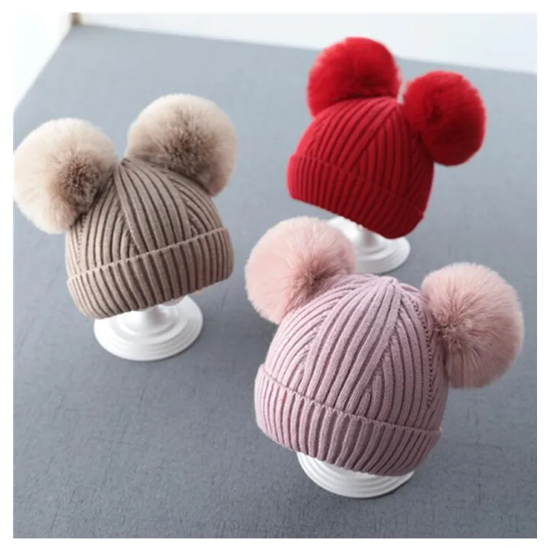 Boys And Girls Knitted Hats Winter Baby Layer Beanie Warm Fashion New Knitted Children's Solid Color Natural Double Pom-pom Hat
Boys And Girls Knitted Hats Winter Baby Layer Beanie Warm Fashion New Knitted Children's Solid Color Natural Double Pom-pom Hat