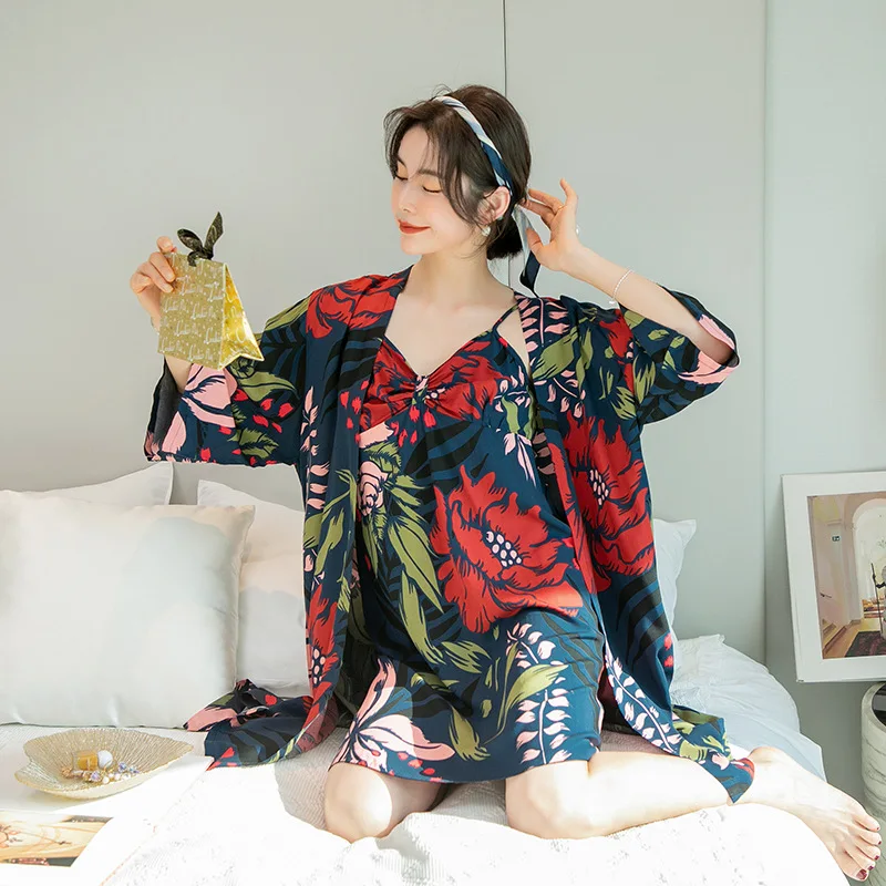 New Cotton Silk Pajama Sets Sexy Women Nightwear Sleepwear Robe-dresses Set Woman 2 Pieces V-neck Suspenders Elegant Nightdress
New Cotton Silk Pajama Sets Sexy Women Nightwear Sleepwear Robe-dresses Set Woman 2 Pieces V-neck Suspenders Elegant Nightdress