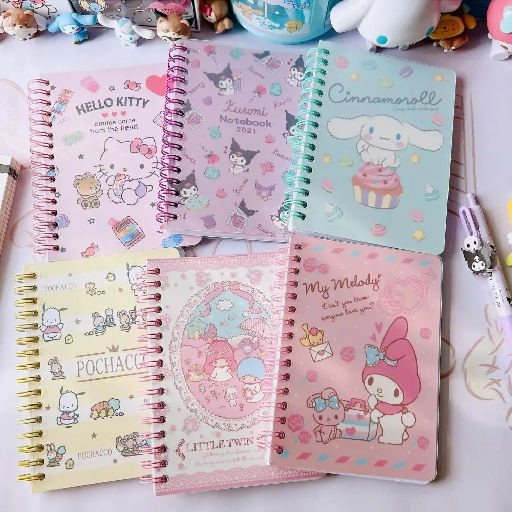 Тетрадь аниме А6 Kawaii Kuromi Mymelody в виде мультяшного коричника Kt Sanrioed, дневник, журнал для письма, Детские канцелярские принадлежности, подарок
Тетрадь аниме А6 Kawaii Kuromi Mymelody в виде мультяшного коричника Kt Sanrioed, дневник, журнал для письма, Детские канцелярские принадлежности, подарок