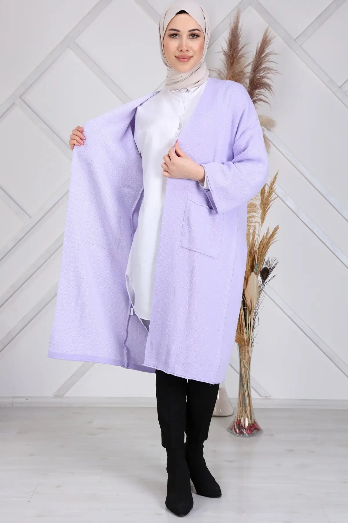 Women's Muslim Standard Size Basic Hijab Kimono Cardigan Long Sleeve 4 Seasons Fashion Clothing English Jackets for Women
Women's Muslim Standard Size Basic Hijab Kimono Cardigan Long Sleeve 4 Seasons Fashion Clothing English Jackets for Women