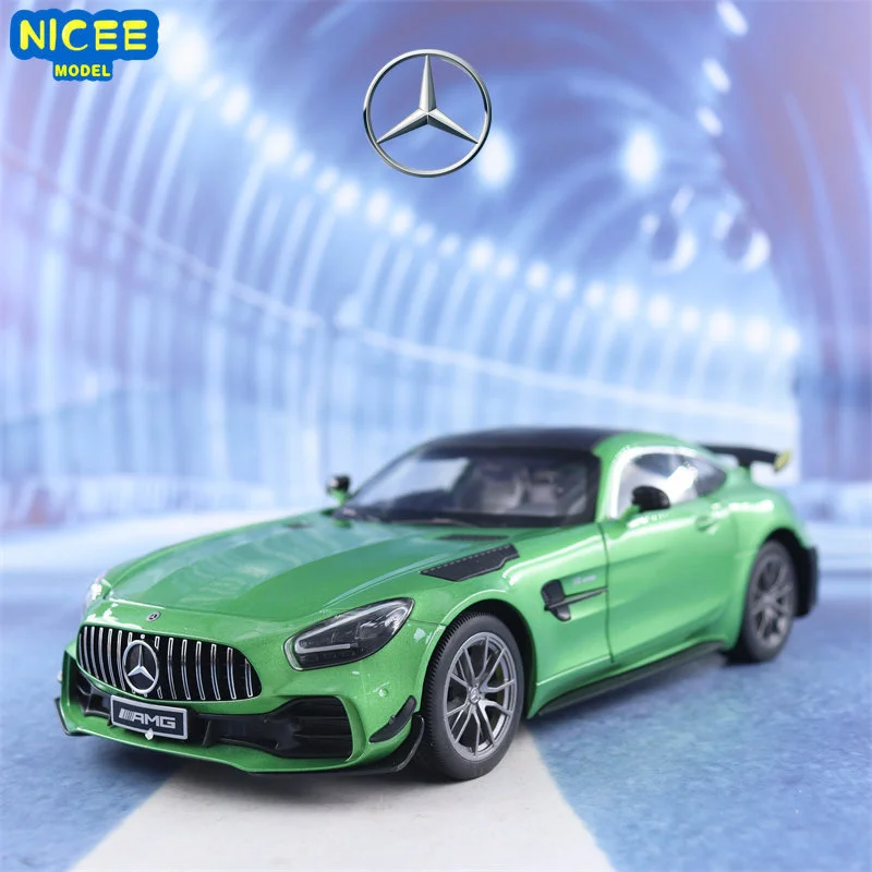 1:18 Mercedes-Benz GTR sports car High Simulation Diecast Car Metal Alloy Model Car Children's toys collection gifts A598
1:18 Mercedes-Benz GTR sports car High Simulation Diecast Car Metal Alloy Model Car Children's toys collection gifts A598