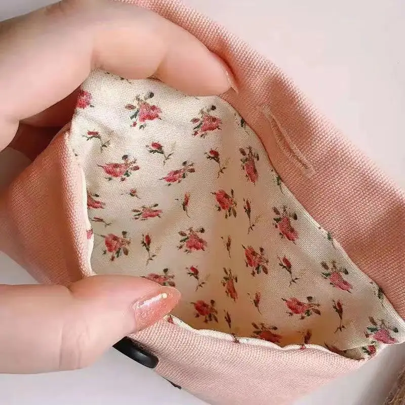 G Perfume Comb Set Mini Wood Comb Linen Makeup Bag Pink Flower Comb Lipstick Storage Bag
G Perfume Comb Set Mini Wood Comb Linen Makeup Bag Pink Flower Comb Lipstick Storage Bag