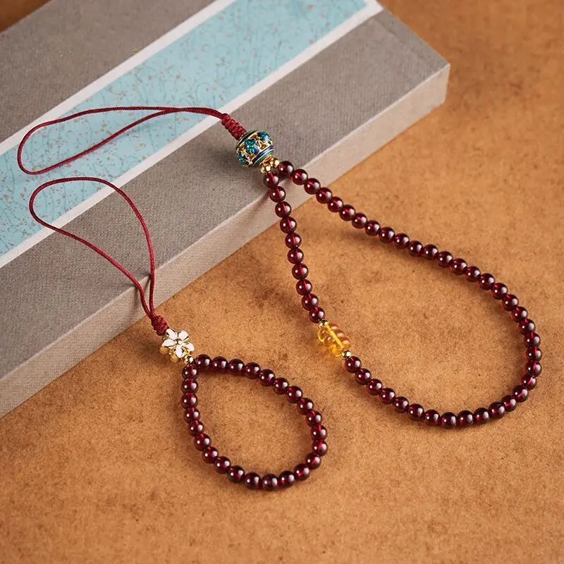 Natural garnet mobile phone pendant wrist strap short mobile phone chain pendant 5A crystal U disk pendant key chain
Natural garnet mobile phone pendant wrist strap short mobile phone chain pendant 5A crystal U disk pendant key chain