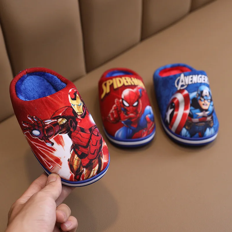 Детские хлопковые шлепанцы Disney, Нескользящие теплые, на толстой подошве, домашние шерстяные тапочки для мальчиков и девочек
Детские хлопковые шлепанцы Disney, Нескользящие теплые, на толстой подошве, домашние шерстяные тапочки для мальчиков и девочек