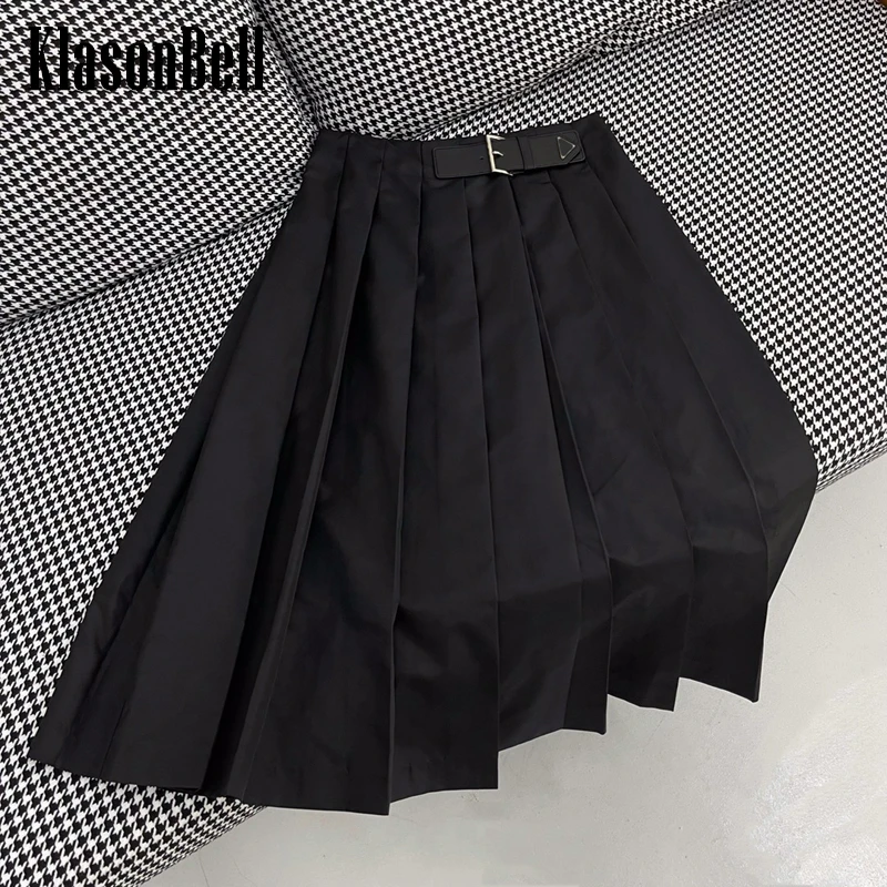 5.28 KlasonBell Fashion Triangle Belt Decoration Black Split Pleated Skirt Women
5.28 KlasonBell Fashion Triangle Belt Decoration Black Split Pleated Skirt Women