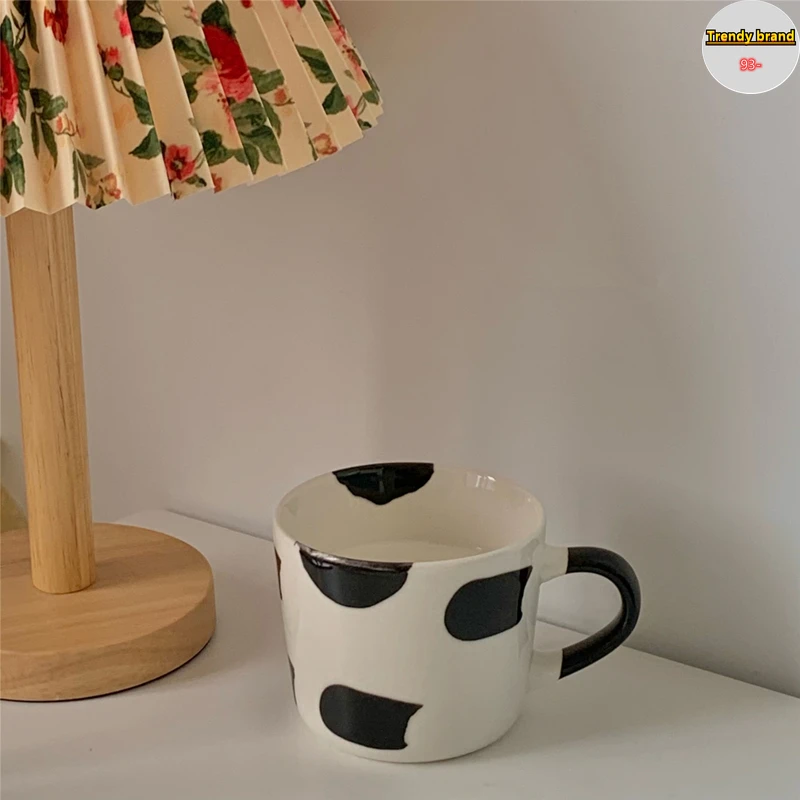 Realme INS White Cow Ceramic Coffee Cup Breakfast Drinking Milk Tea Livingroom Mug Couple Gifts Cute Creative Cup with Handle
Realme INS White Cow Ceramic Coffee Cup Breakfast Drinking Milk Tea Livingroom Mug Couple Gifts Cute Creative Cup with Handle