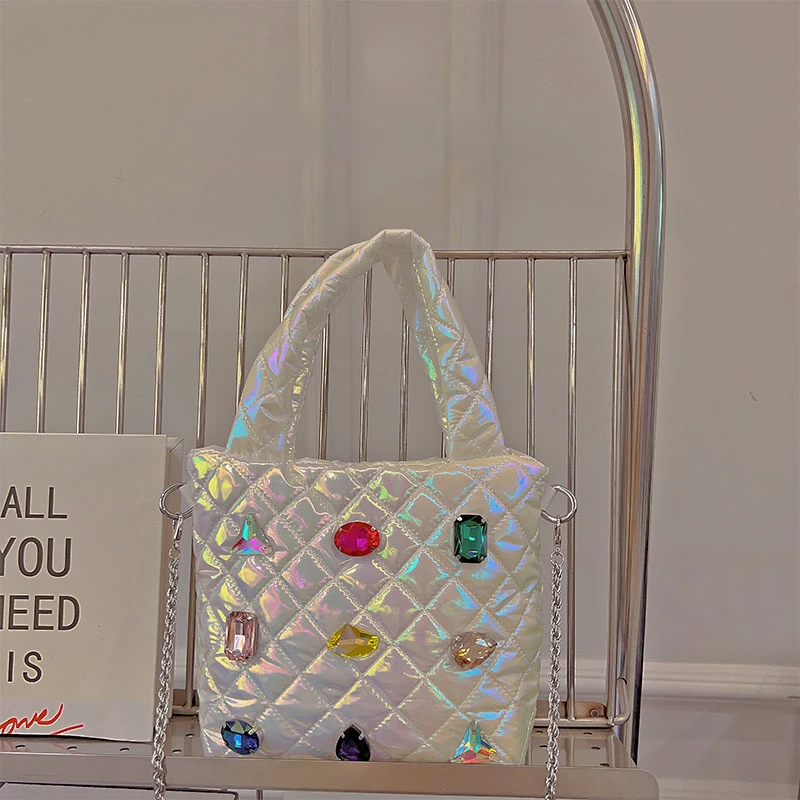 Down cotton Large Capacity Tote Gemstone Diamond-Studded Glossy Diamond Underarm Handbag shoulder bag
Down cotton Large Capacity Tote Gemstone Diamond-Studded Glossy Diamond Underarm Handbag shoulder bag