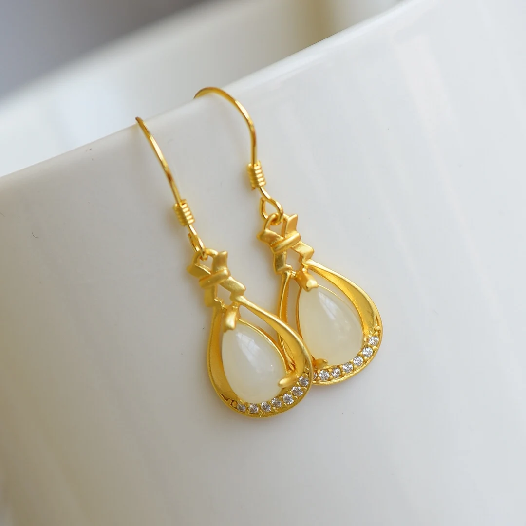 2357-6 # милые женские серьги-капельки HETIAN из белого нефрита и чистого серебра пробы, вечерние серьги-Ципао из натурального нефрита
2357-6 # милые женские серьги-капельки HETIAN из белого нефрита и чистого серебра пробы, вечерние серьги-Ципао из натурального нефрита