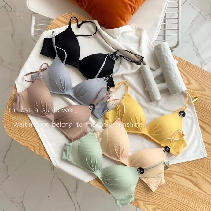 Mustard one hair substitute French triangle cup comfortable no steel ring bra thin women's not empty cup ins beautiful back
Mustard one hair substitute French triangle cup comfortable no steel ring bra thin women's not empty cup ins beautiful back