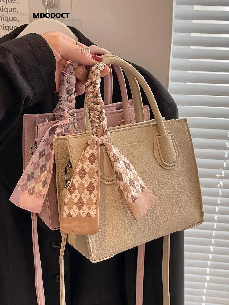 Luxury Designer High Quality Leather Ladies Handbags 2023 New Summer Casual Crossbody Bags Multicolor Fashion Shoulder For Women
Luxury Designer High Quality Leather Ladies Handbags 2023 New Summer Casual Crossbody Bags Multicolor Fashion Shoulder For Women