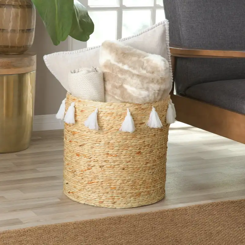 Luxurious Handmade Woven Fringe Basket with Decorative Storage, Organize in Style: An Ideal Home Decor Accessory Water Hyacinth.
Luxurious Handmade Woven Fringe Basket with Decorative Storage, Organize in Style: An Ideal Home Decor Accessory Water Hyacinth.