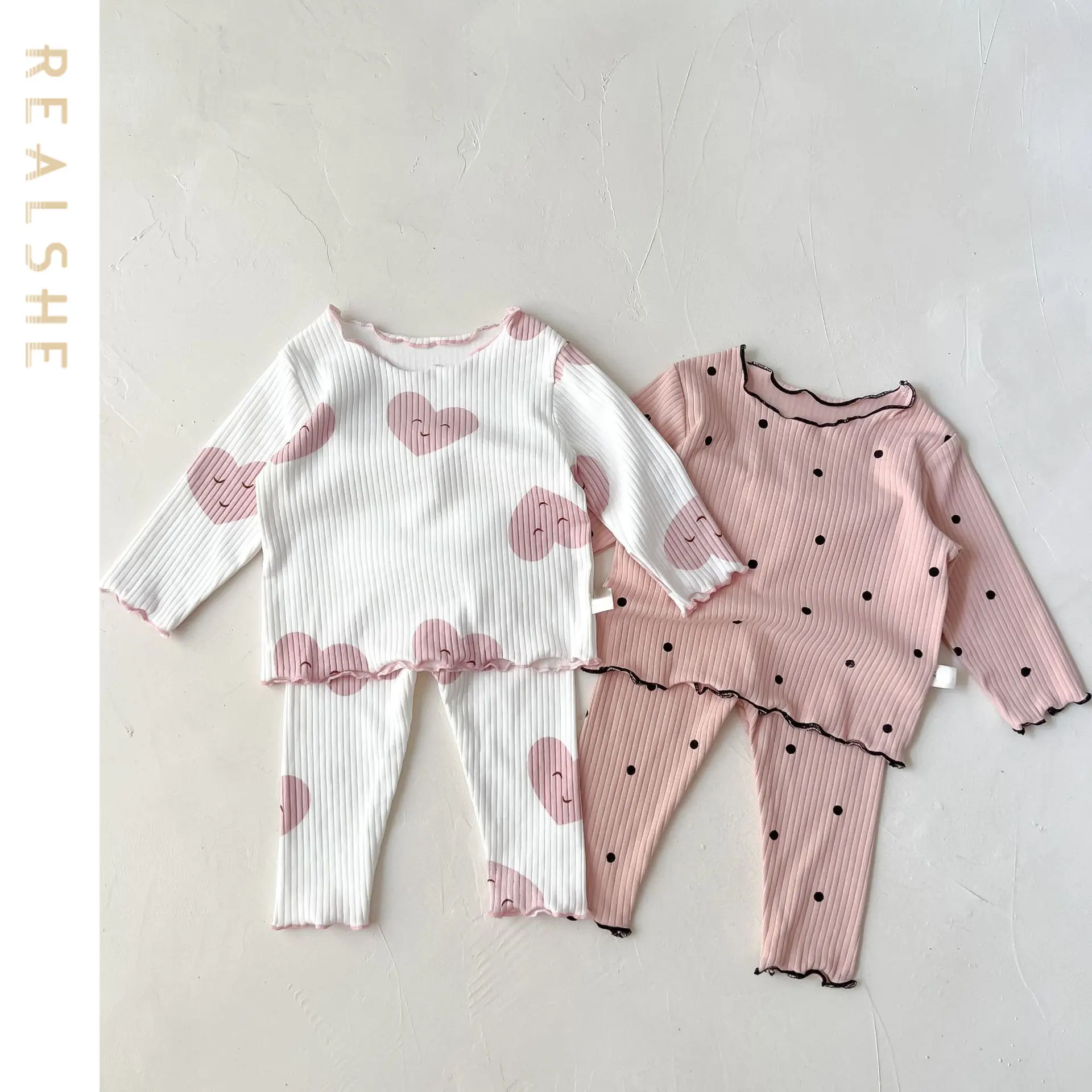 2pcs Infant Baby Girls Pajamas Cotton Print Long Sleeve Top Pant Kids Suit Nightgown Child Sleepwear Home Clothes
2pcs Infant Baby Girls Pajamas Cotton Print Long Sleeve Top Pant Kids Suit Nightgown Child Sleepwear Home Clothes