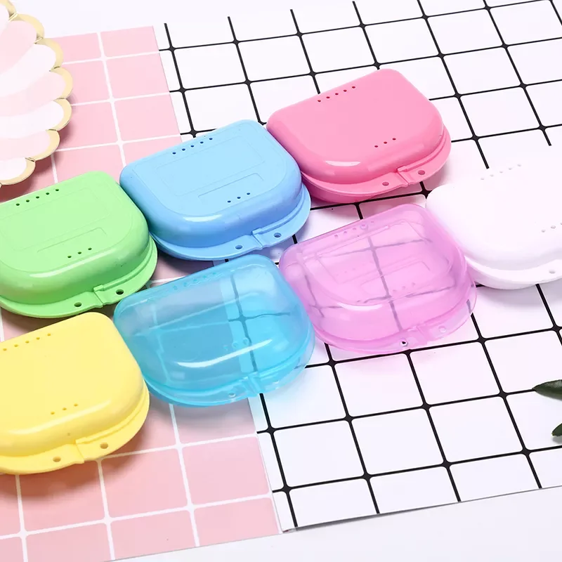 NEW Fake Teeth Storage Case Dental Retainer Mouth Guard Denture Storage Plastic Box Oral Hygiene Supplies Organizer
NEW Fake Teeth Storage Case Dental Retainer Mouth Guard Denture Storage Plastic Box Oral Hygiene Supplies Organizer