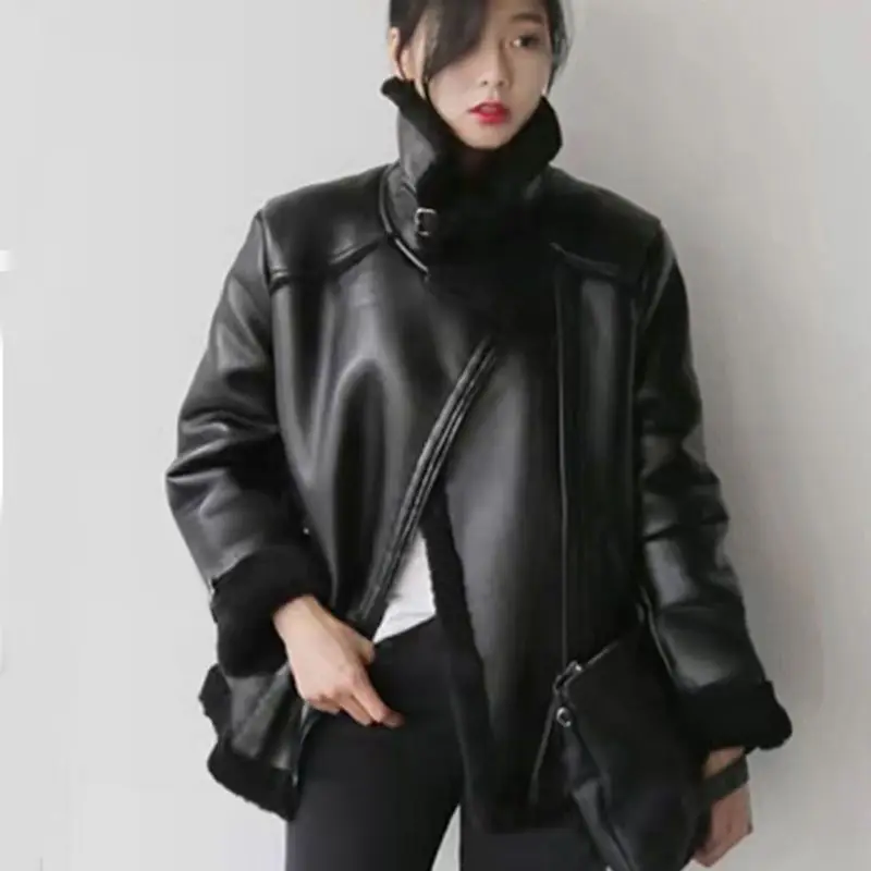 Jacket Women Winter Short Loose Lamb Wool Faux Fur Print Fur Coat Female Winter Pu Leather Jackets Ladies Motorcycle Jackets G25
Jacket Women Winter Short Loose Lamb Wool Faux Fur Print Fur Coat Female Winter Pu Leather Jackets Ladies Motorcycle Jackets G25
