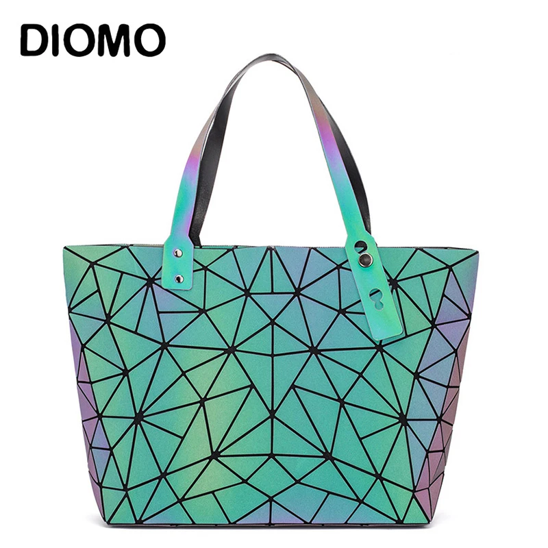 DIOMO 2022 Fashion Reflective Women Shopper Bags Purses and Handbags Luxury Handbags Women Bags Designer Geometric Shoulder Bag 
DIOMO 2022 Fashion Reflective Women Shopper Bags Purses and Handbags Luxury Handbags Women Bags Designer Geometric Shoulder Bag