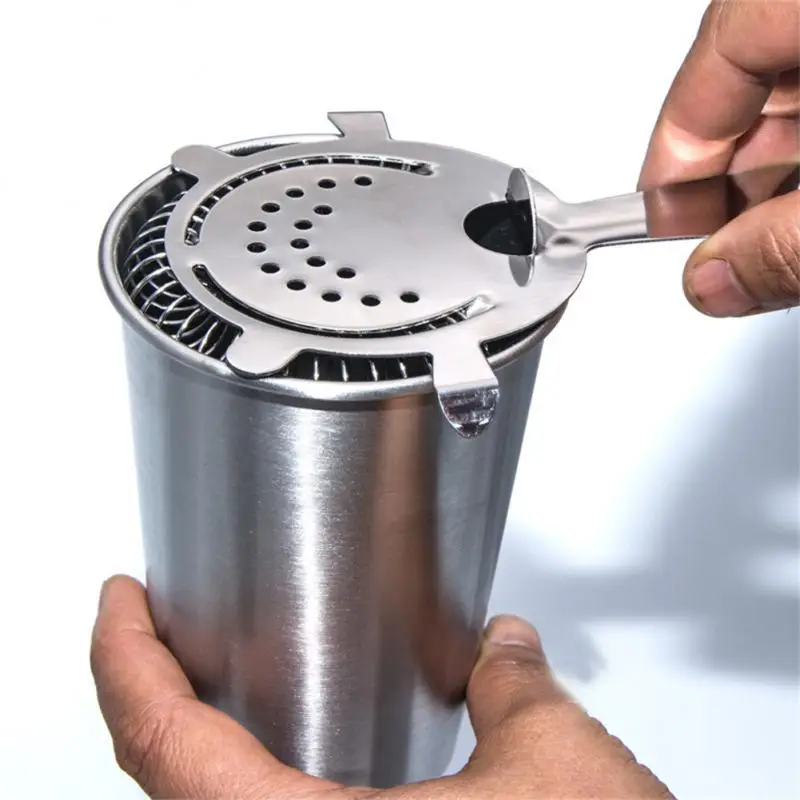Bar Strainer For Bartender 4-prong Professional Stainless Steel Bar Tools Bar Sprung Cocktail Shaker Wine Bartender Tool
Bar Strainer For Bartender 4-prong Professional Stainless Steel Bar Tools Bar Sprung Cocktail Shaker Wine Bartender Tool