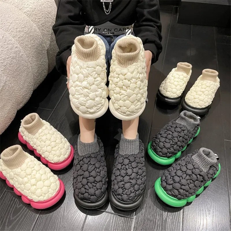 Cotton Shoes Women's Slippers 2022 Winter New Fashion Fashion Casual Comfortable Warm Thick-soled Non-slip Boots Zapatos Mujer
Cotton Shoes Women's Slippers 2022 Winter New Fashion Fashion Casual Comfortable Warm Thick-soled Non-slip Boots Zapatos Mujer