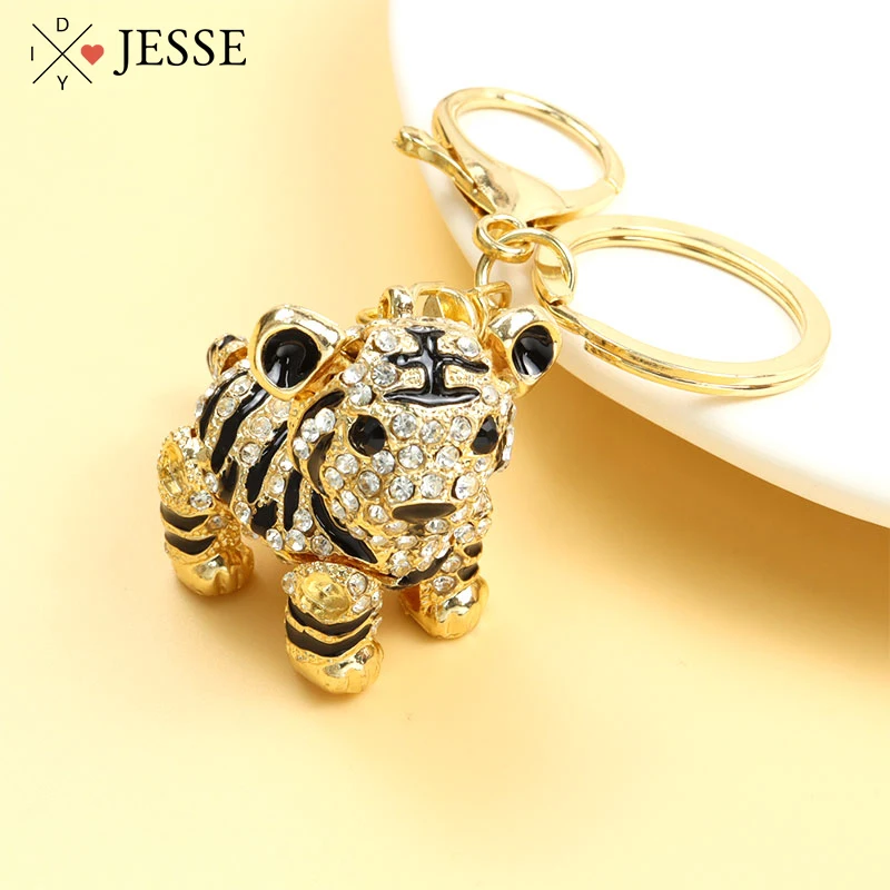 Enamel Siberian Tiger Crystal Rhinestone Keychains Cute Animal Alloy Keyrings Women Men Bag Car Key Holder Jewelry Friends Gifts
Enamel Siberian Tiger Crystal Rhinestone Keychains Cute Animal Alloy Keyrings Women Men Bag Car Key Holder Jewelry Friends Gifts