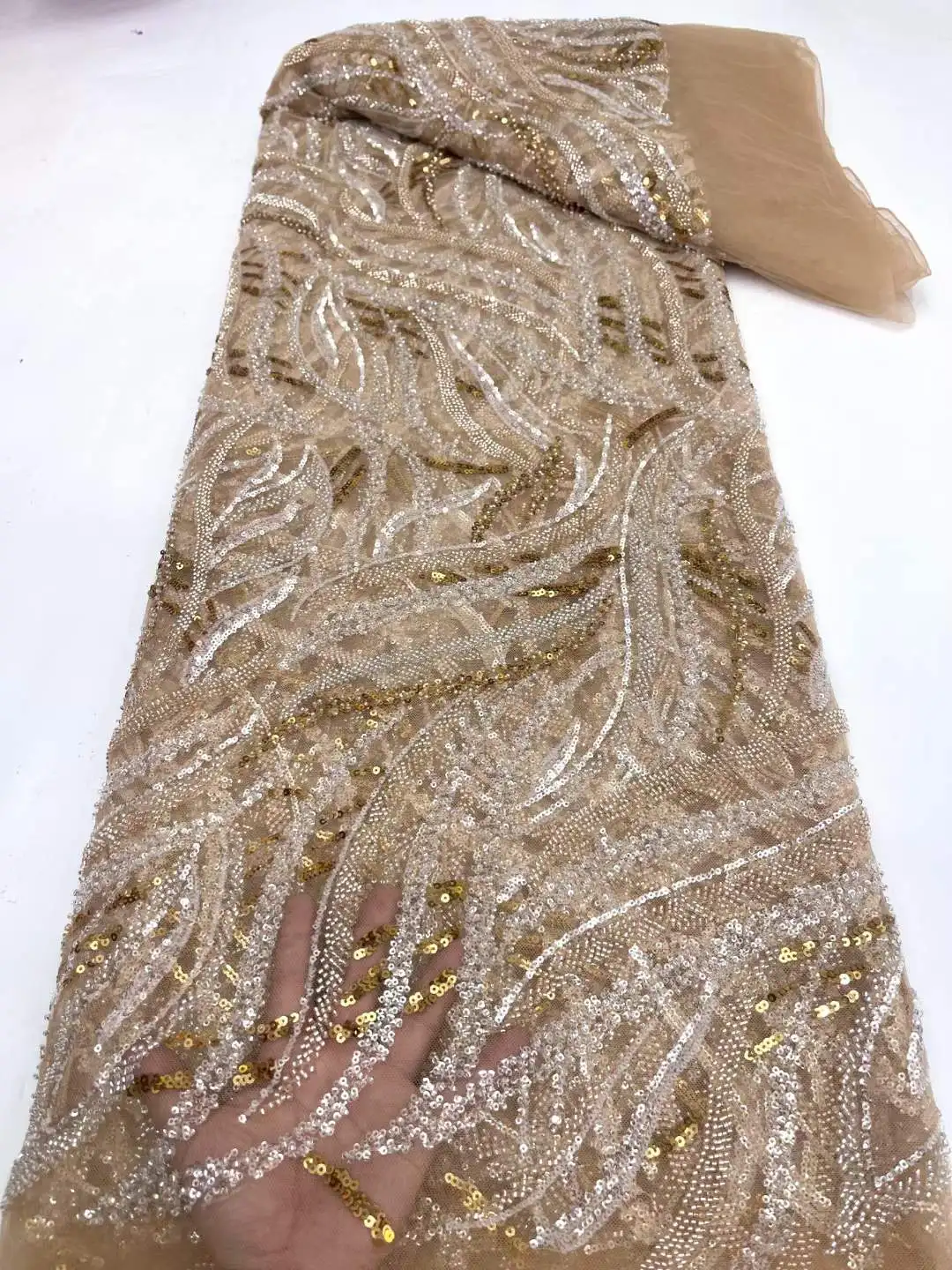 Heavy Handmake Beads African Lace Fabric 2023 High Quality Lace Fabric With Sequins Nigerian Lace Fabrics For Wedding Sewing
Heavy Handmake Beads African Lace Fabric 2023 High Quality Lace Fabric With Sequins Nigerian Lace Fabrics For Wedding Sewing