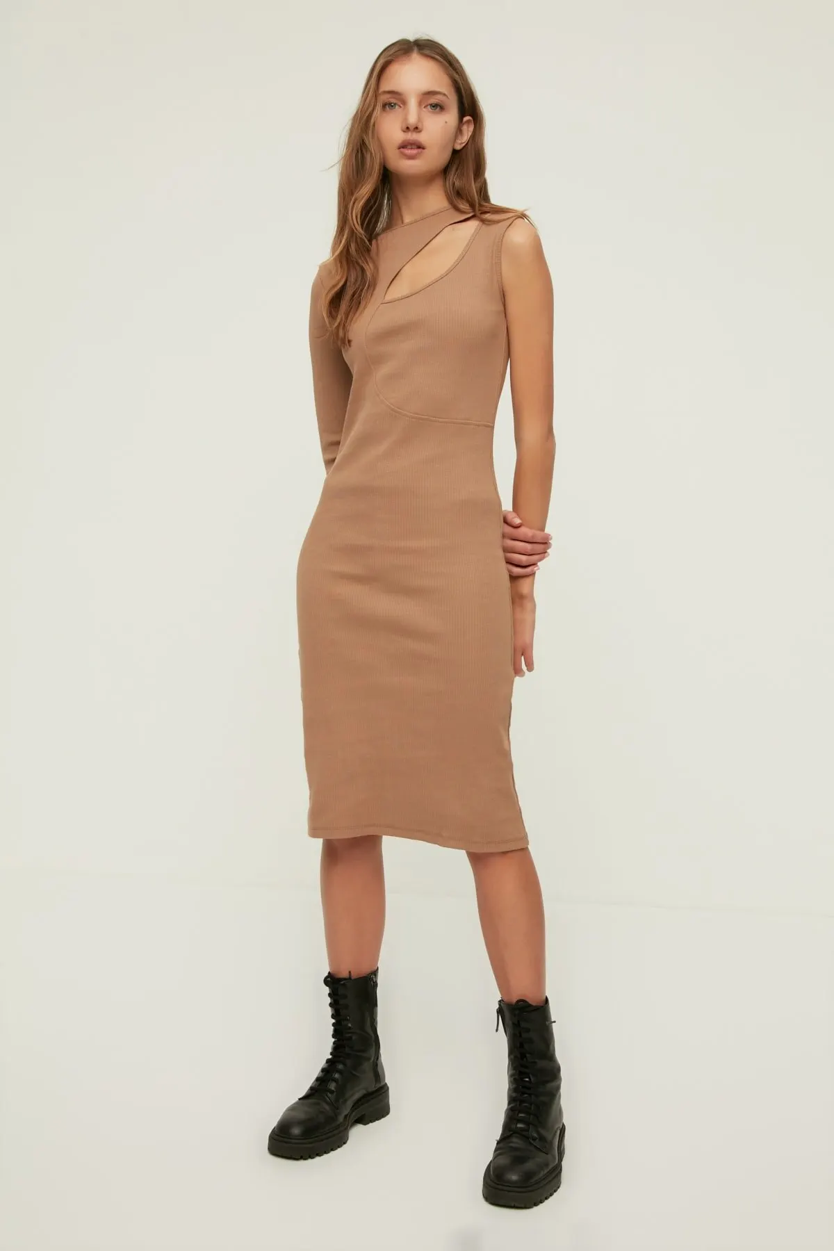 Women's Dress Mink Cut Out Detailed Knitted Elegant Fashion Casual Casual Comfortable Short Sleeve Summer Boho Beach Dress
Women's Dress Mink Cut Out Detailed Knitted Elegant Fashion Casual Casual Comfortable Short Sleeve Summer Boho Beach Dress