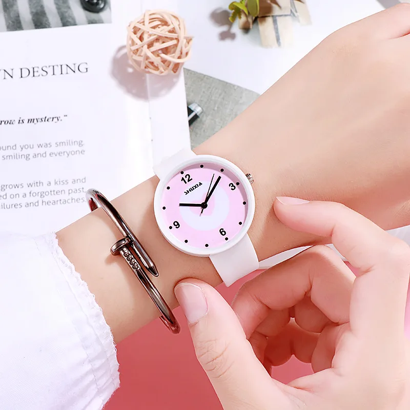Fashion Round Quartz Cute Pink Dial Casual Wrist Watches Rubber Strap Fashionable Clock for Waterproof Wristwatch for Child
Fashion Round Quartz Cute Pink Dial Casual Wrist Watches Rubber Strap Fashionable Clock for Waterproof Wristwatch for Child