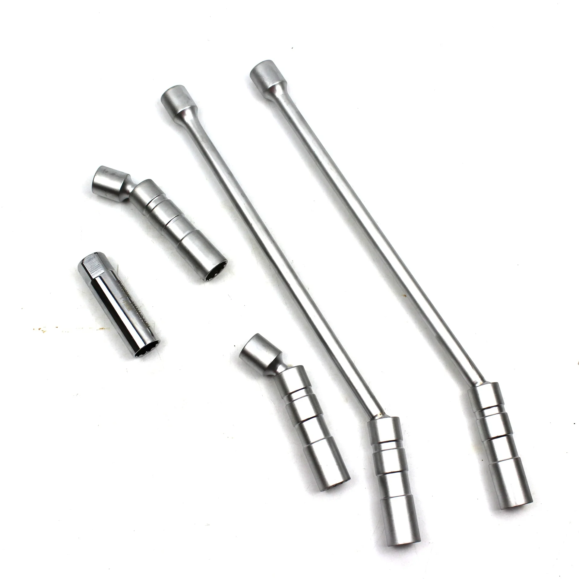 Universal Joint 14/16mm Swivel Magnetic Spark Plug Sleeve Socket Wrench 3/8" Drive 12 & 6 Point Thin Wall Car Removal Tool
Universal Joint 14/16mm Swivel Magnetic Spark Plug Sleeve Socket Wrench 3/8" Drive 12 & 6 Point Thin Wall Car Removal Tool