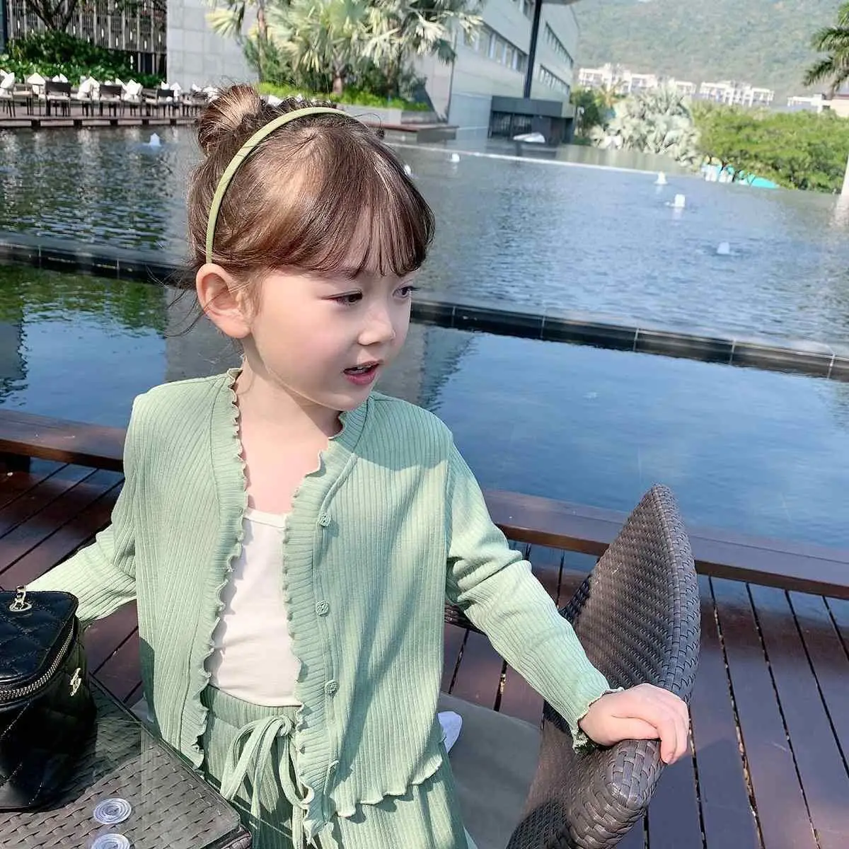 Girls Suits 2022 Autumn New Children'S Foreign Style Long-Sleeved Cardigan Jacket Girls Casual Wide-Leg Pants Two-Piece Set
Girls Suits 2022 Autumn New Children'S Foreign Style Long-Sleeved Cardigan Jacket Girls Casual Wide-Leg Pants Two-Piece Set