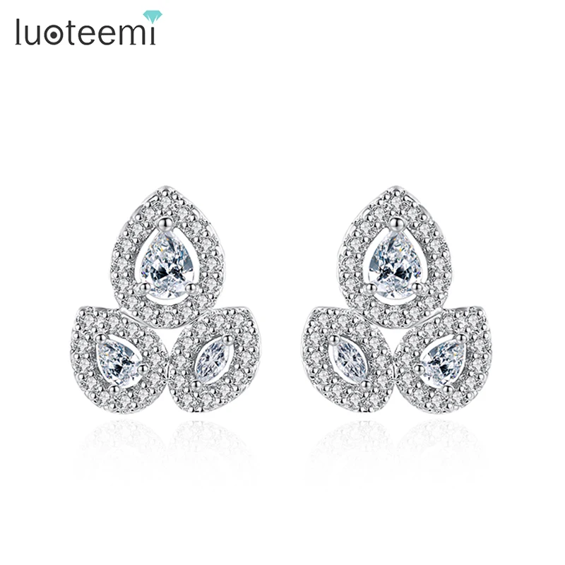 LUOTEEMI Cute Small CZ Stud Earrings Trendy Delicate Cubic Zirconia Girl’s Ear Ring Fashion Jewelry Korean Stylish Trendy Gifts
LUOTEEMI Cute Small CZ Stud Earrings Trendy Delicate Cubic Zirconia Girl’s Ear Ring Fashion Jewelry Korean Stylish Trendy Gifts