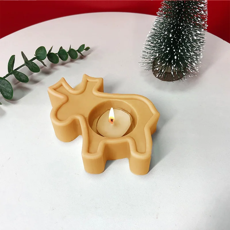 

New Christmas Fawn Snowman Shape Candle Holder Silicone Mold Handmade DIY Xmas Deer Plaster Ornament Wax Casting Mold Home Decor