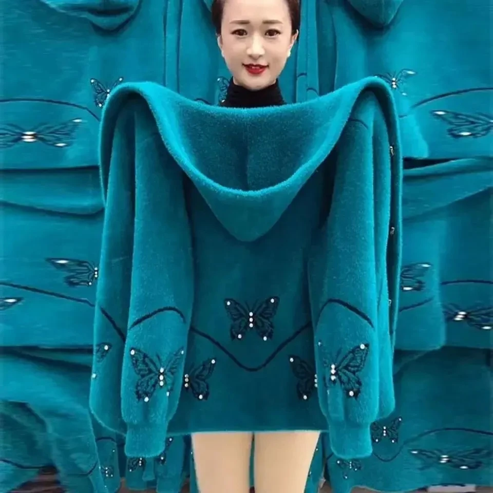2023 Middle Aged Elderly Mother Imitation Mink Velvet Coat Autumn Winter Thicken Hooded Cardigan Sweater Women Knitted Jacket
2023 Middle Aged Elderly Mother Imitation Mink Velvet Coat Autumn Winter Thicken Hooded Cardigan Sweater Women Knitted Jacket
