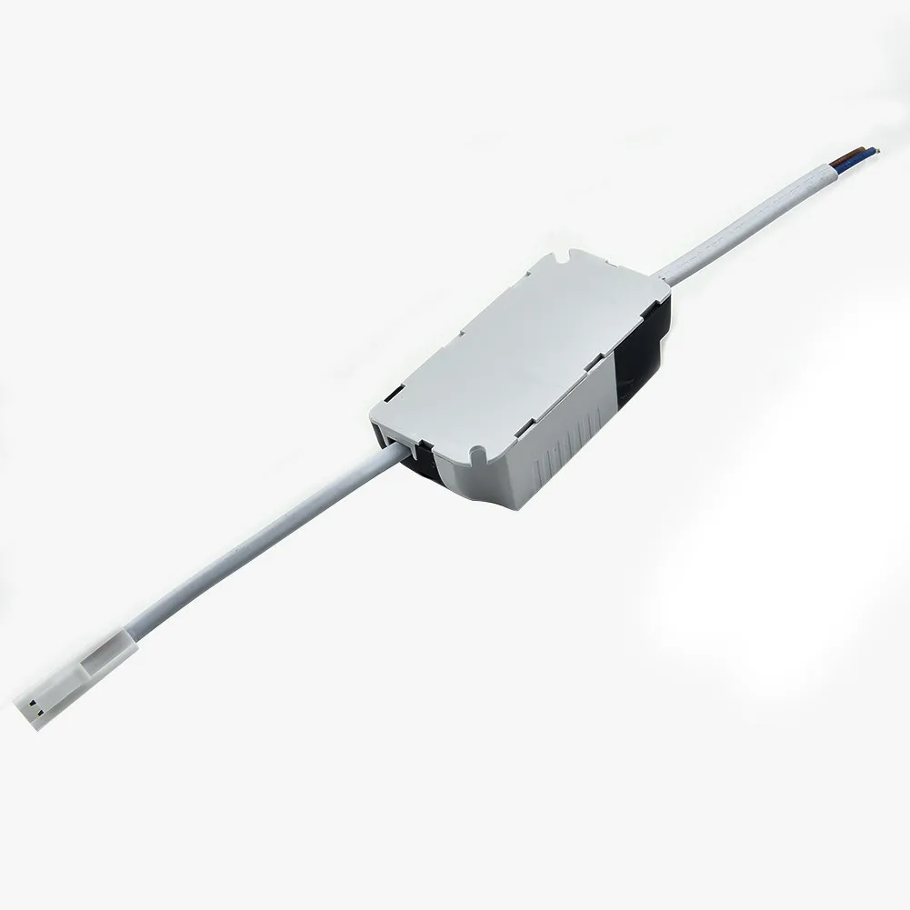 AC-DC Transformator LED Light Lamp Driver Netzteil 1-3W/4-7W/8-12W/12-18W Lighting Transformers For DIY Lamp Floodlight
AC-DC Transformator LED Light Lamp Driver Netzteil 1-3W/4-7W/8-12W/12-18W Lighting Transformers For DIY Lamp Floodlight