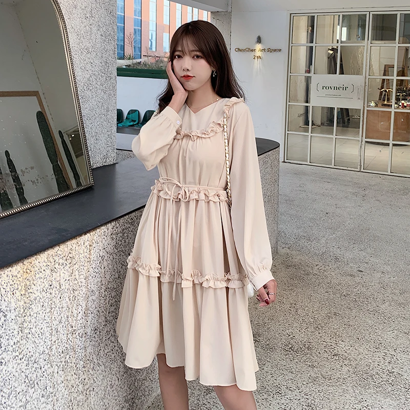 2022Spring Korean Style TemperamentVCollar Ruffled Tied Solid Color Dress for Women
2022Spring Korean Style TemperamentVCollar Ruffled Tied Solid Color Dress for Women