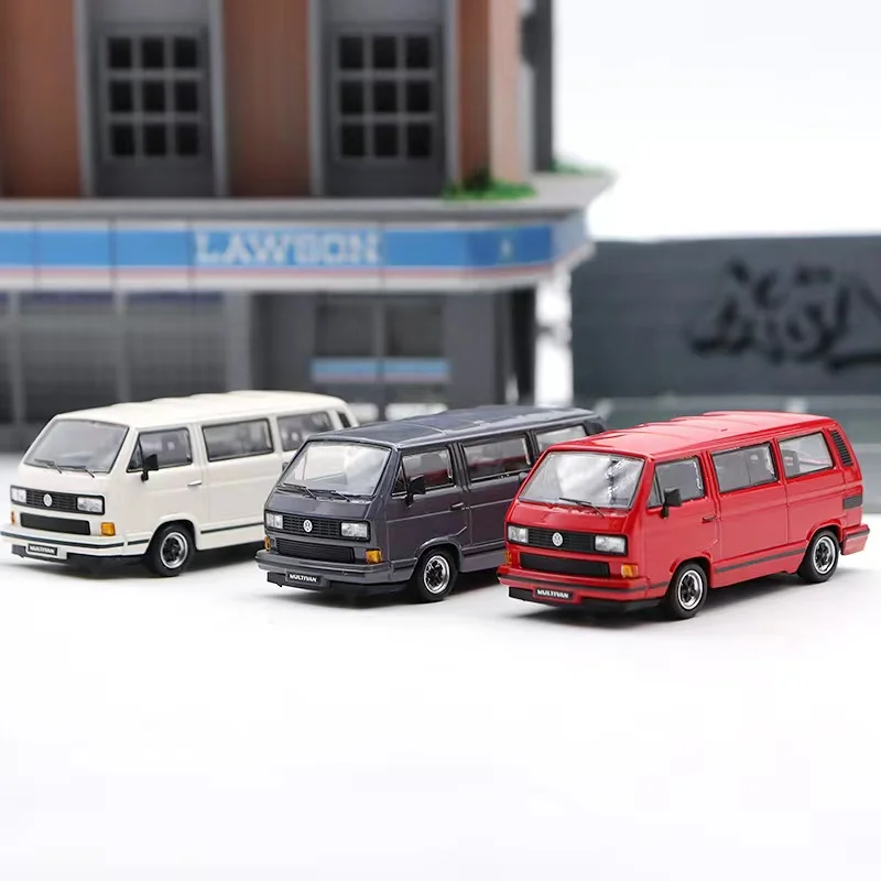 Коллекционная Миниатюрная модель автомобиля Master 1:64 1985 B32 T3 Multivan 1985, белый/серый/красный
Коллекционная Миниатюрная модель автомобиля Master 1:64 1985 B32 T3 Multivan 1985, белый/серый/красный