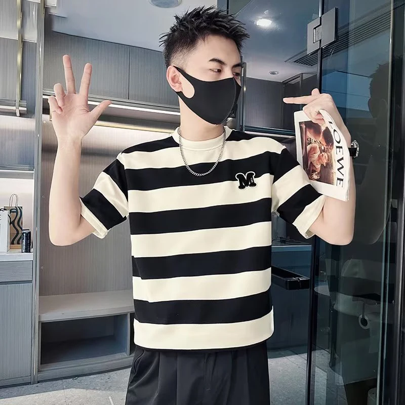 Striped Short Sleeve Men's Fashion Brand Half Sleeve T-shirt 2023 New Summer Cool Half Sleeve Clothing
Striped Short Sleeve Men's Fashion Brand Half Sleeve T-shirt 2023 New Summer Cool Half Sleeve Clothing