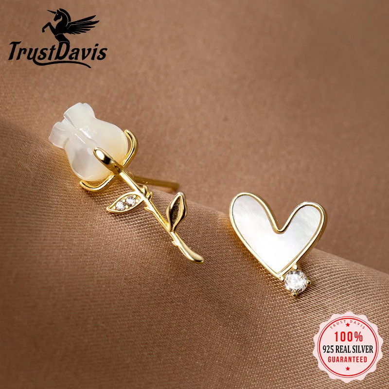 Женские серьги-гвоздики из серебра 925 пробы с фианитом
Женские серьги-гвоздики из серебра 925 пробы с фианитом