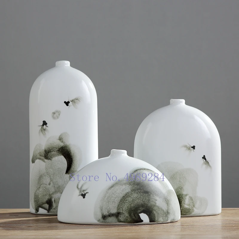 Creative Chinese Retro ceramics vase Flower arrangement accessories Modern home Crafts ornaments Living room desktop decoration
Creative Chinese Retro ceramics vase Flower arrangement accessories Modern home Crafts ornaments Living room desktop decoration
