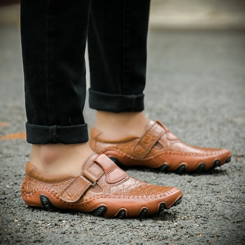 Flats Fashion Men's Leather Casual Shoes New Summer Breathable Genuine Leather Slip on Driving Shoes Soft Sole Non-slip Loafers
Flats Fashion Men's Leather Casual Shoes New Summer Breathable Genuine Leather Slip on Driving Shoes Soft Sole Non-slip Loafers