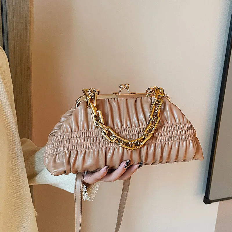 Ladies New Niche Design Chain Shoulder Bag Elegant Texture Clutch Women Fashion Brand Handbag Dinner Elegant Bags
Ladies New Niche Design Chain Shoulder Bag Elegant Texture Clutch Women Fashion Brand Handbag Dinner Elegant Bags