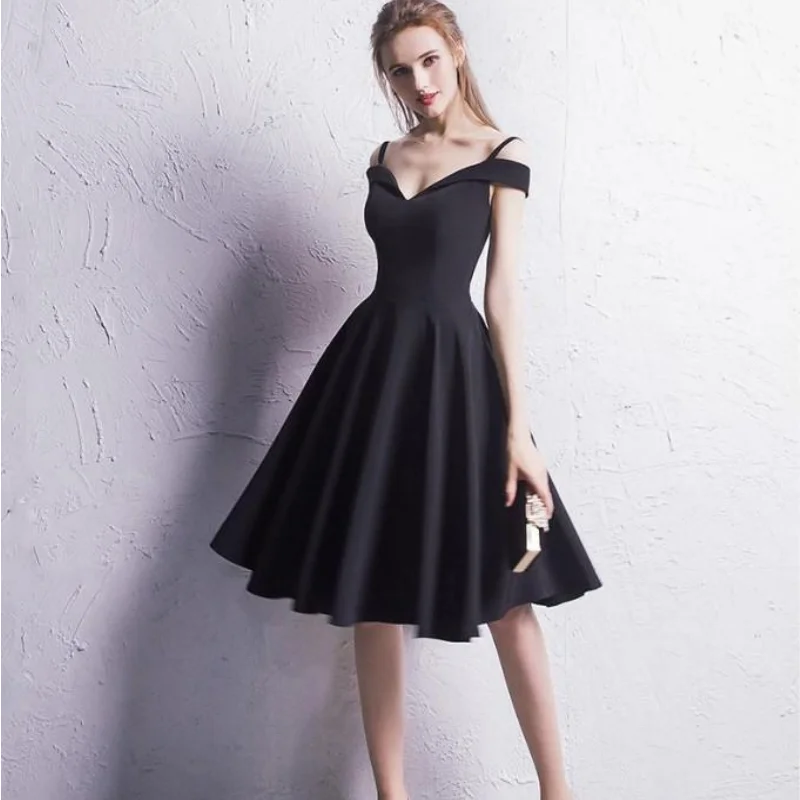 Summer Women's Sexy Short Dress Korean Fashion Vintage Red Black V-neck Chic and Elegant Loose Formal Occasion Evening Dresses
Summer Women's Sexy Short Dress Korean Fashion Vintage Red Black V-neck Chic and Elegant Loose Formal Occasion Evening Dresses
