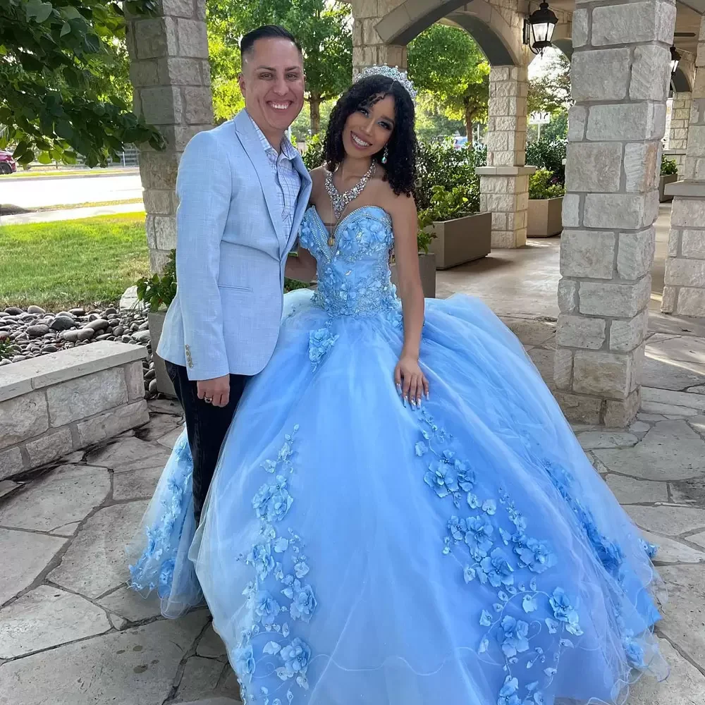 Женское платье с открытыми плечами ANGELSBRIDEP, ярко-голубое платье в стиле Quinceanera с кружевной аппликацией и 3D цветами, 16 цветов
Женское платье с открытыми плечами ANGELSBRIDEP, ярко-голубое платье в стиле Quinceanera с кружевной аппликацией и 3D цветами, 16 цветов