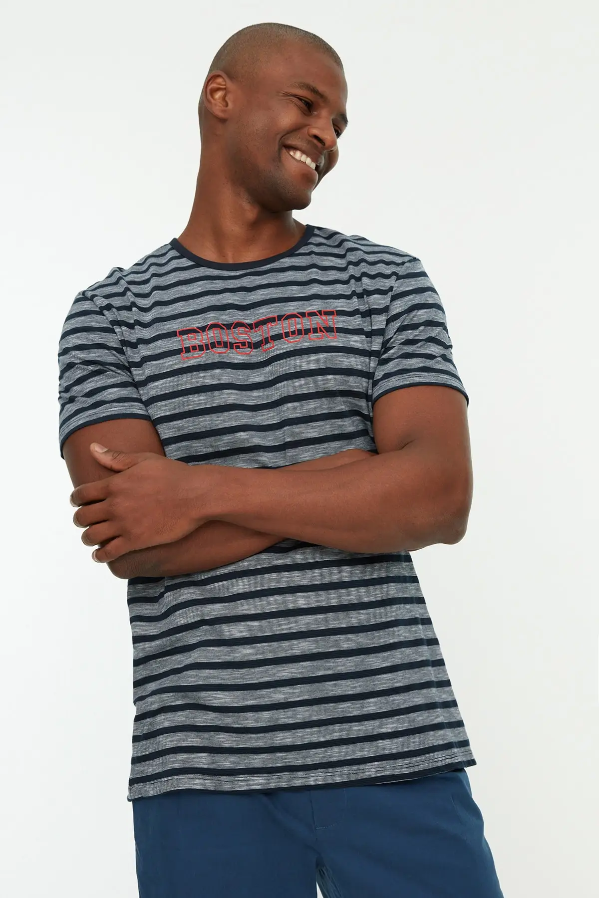 Men's Regular Fit striped short sleeve cycling collar Slogan printed TShirt TMNSS22TS0619
Men's Regular Fit striped short sleeve cycling collar Slogan printed TShirt TMNSS22TS0619