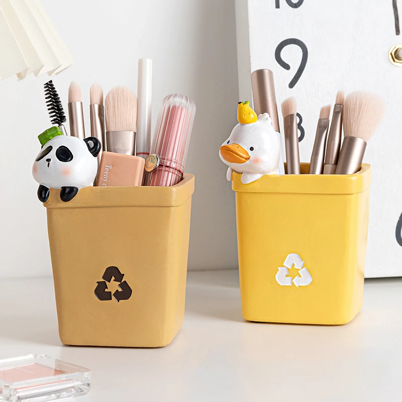 Cute Pen Holder Stationery Organizers Storage Containers for Kids School Office Supplies Brush Pot Office Tabletop Desk Decor
Cute Pen Holder Stationery Organizers Storage Containers for Kids School Office Supplies Brush Pot Office Tabletop Desk Decor