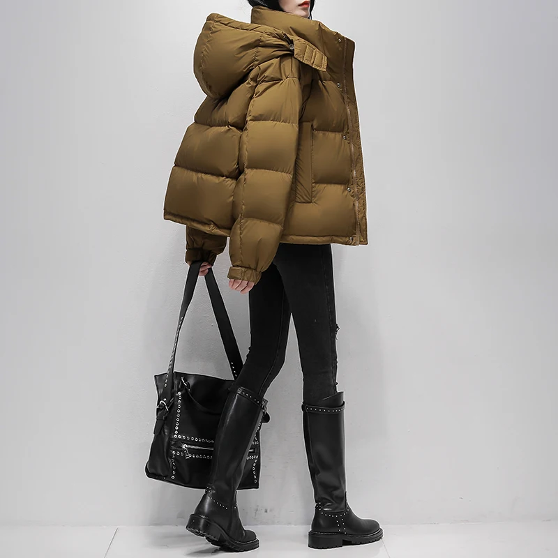 Women 2023 Winter Fashion Short White Duck Down Coats Female Solid Color Warm Outerwear Ladies Casual Hooded Overcoats E54
Women 2023 Winter Fashion Short White Duck Down Coats Female Solid Color Warm Outerwear Ladies Casual Hooded Overcoats E54