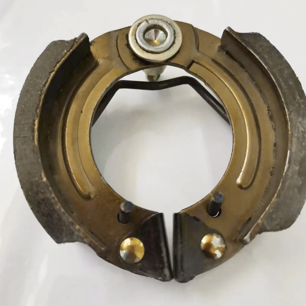 Scooter 1pair Brake Shoe 1pair Brake Shoe Electric Vehicle 80 Type Brake Shoes Ebike Brake Pads For Motorcycle AVT
Scooter 1pair Brake Shoe 1pair Brake Shoe Electric Vehicle 80 Type Brake Shoes Ebike Brake Pads For Motorcycle AVT