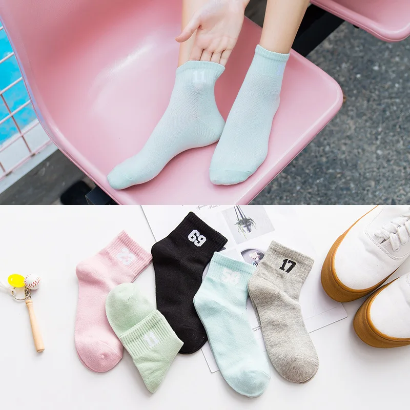 5 Color New Women's Casual Cotton Mid-tube Socks Autumn/winter Candy Color Digital Women's High Top Socks
5 Color New Women's Casual Cotton Mid-tube Socks Autumn/winter Candy Color Digital Women's High Top Socks