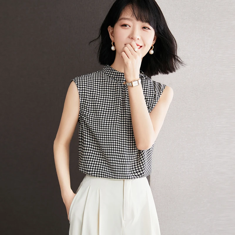 Chiffon Shirt for Women Summer 2023 New In Retro Casual Blouses Thousand Birds Plaid Sleeveless Loose Fashionable Top Bow O-Neck
Chiffon Shirt for Women Summer 2023 New In Retro Casual Blouses Thousand Birds Plaid Sleeveless Loose Fashionable Top Bow O-Neck