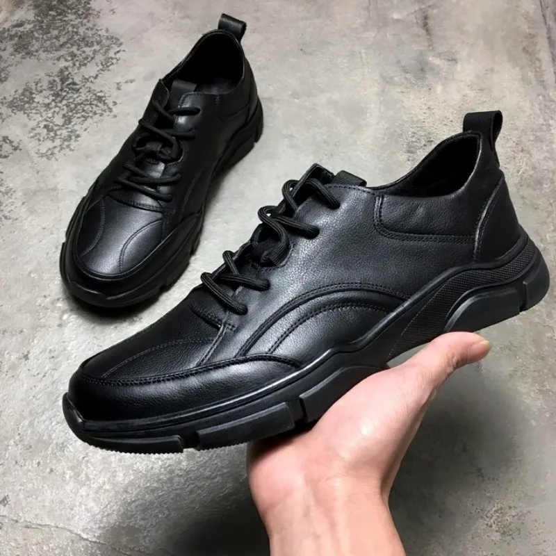 Genuine Men Leather Cowhide Casual Shoes High Street Breathable Black Flat Trainers Male Lace Up Outdoor Zapatillas Hombre
Genuine Men Leather Cowhide Casual Shoes High Street Breathable Black Flat Trainers Male Lace Up Outdoor Zapatillas Hombre