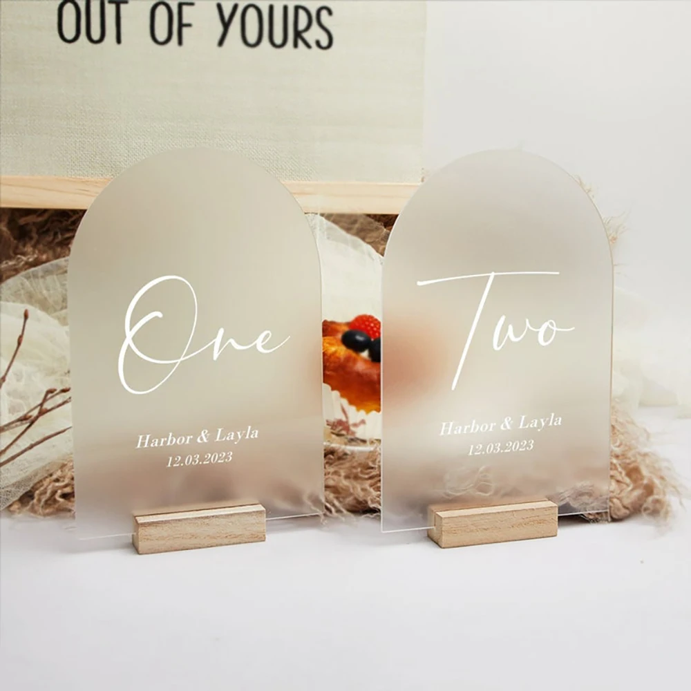 Frosted Arched Acrylic Wedding Sign with Wood Base DIY Blank Acrylic Table Numbers Cards with Stand Holder For Event & Party,Bar
Frosted Arched Acrylic Wedding Sign with Wood Base DIY Blank Acrylic Table Numbers Cards with Stand Holder For Event & Party,Bar