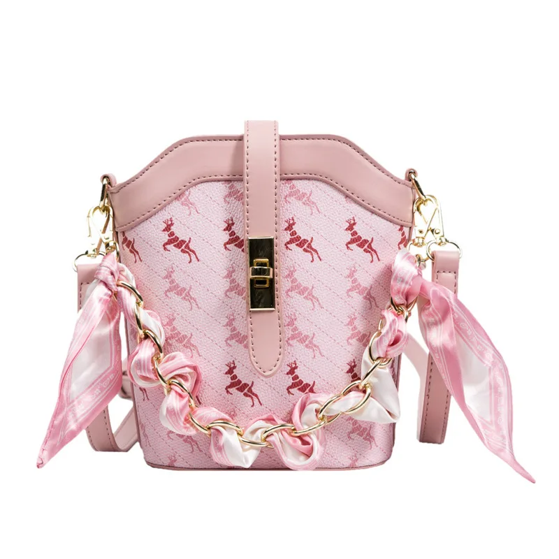 Luxury Womens Bags New Shoulder Bag Chain bucket bag Brand Woman Crossbody Bag Fashion Handbag Women 2022 Tote Bags bolso mujer
Luxury Womens Bags New Shoulder Bag Chain bucket bag Brand Woman Crossbody Bag Fashion Handbag Women 2022 Tote Bags bolso mujer